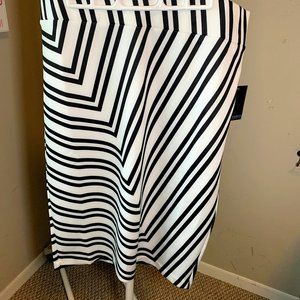 NWT Eloquii 16 Graphic Black White Pencil Skirt